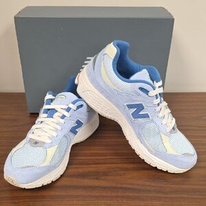 New Balance 2002R Classic Blue Running Shoe Sz 10 Mens/11.5 Womens U2002RFA New